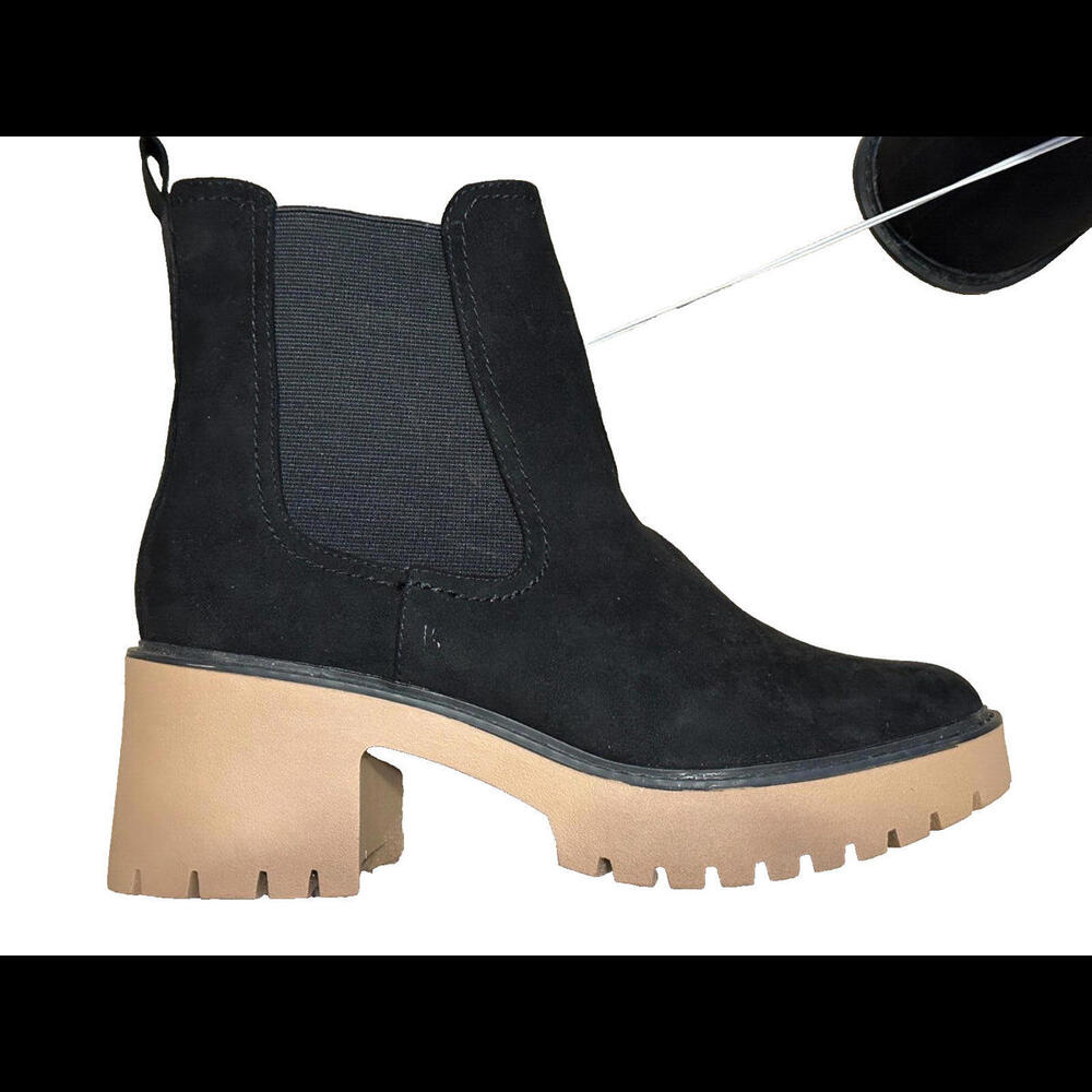 Boots UNIVERSAL THREAD Crispin Chelsea Size 10 MSRP $39.99